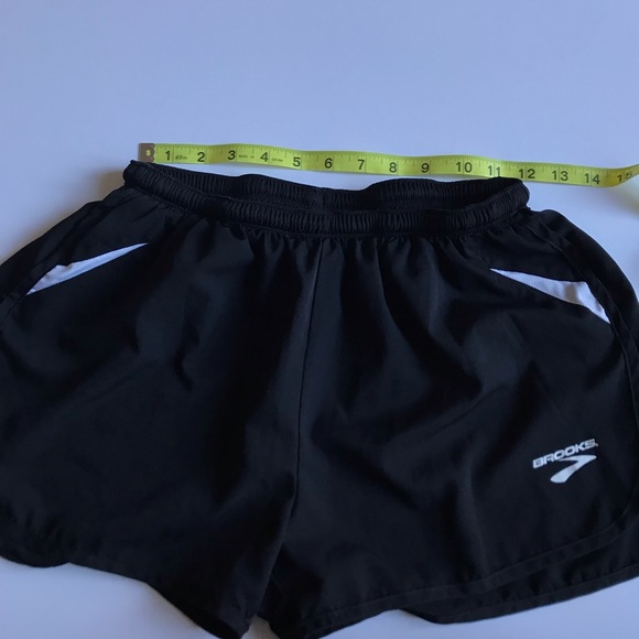 Brooks Running shorts - Women’s small/medium - Picture 6 of 7